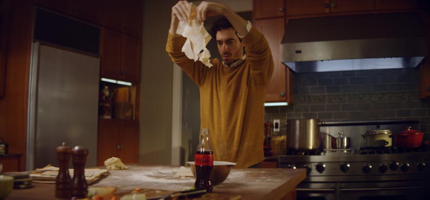 "La Navidad siempre encuentra la manera", la nueva campaña de Coca Cola