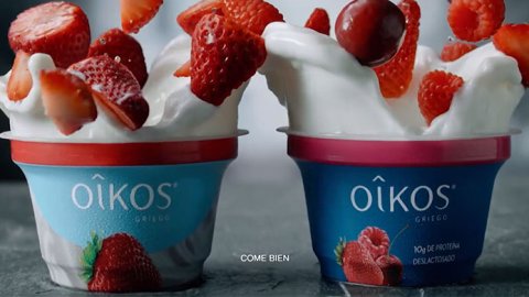 Sparkling crea la nueva campaña de Oikos de Danone