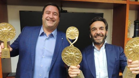 LATCOM fue elegida “Empresa argentina del año” en los premios FIP 2022