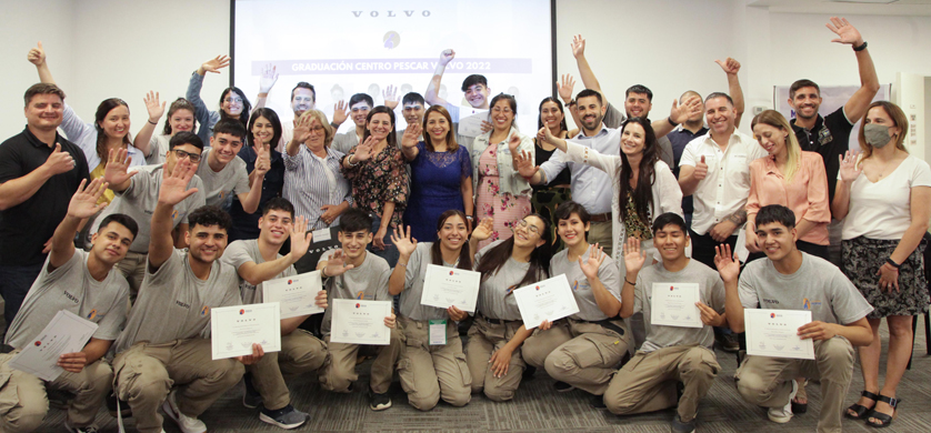 Cerró el programa de capacitación laboral y personal de Volvo Trucks con Fundación Pescar