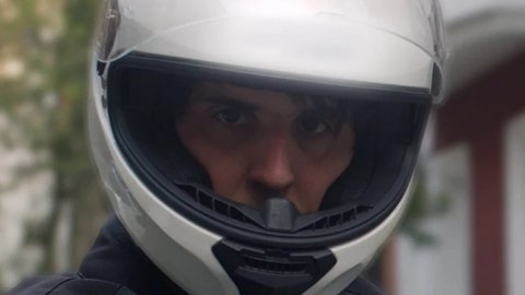 "Cuidate, vos que tenés cerebro, usá casco", la campaña anual de Luchemos por la Vida