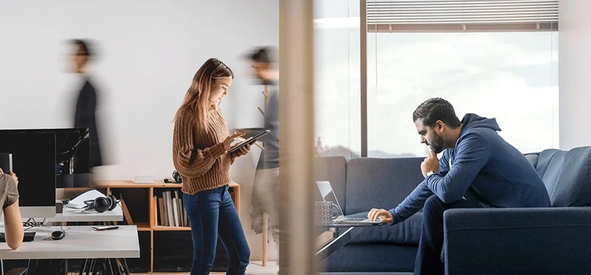 Trabajo híbrido, apps y home office: las nuevas tendencias de RRHH en 2023