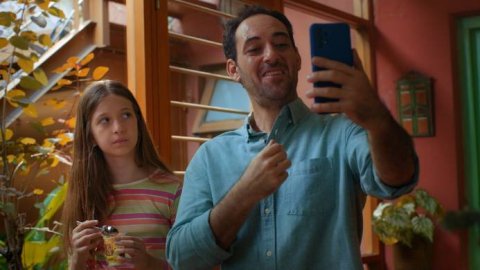 Serenito y VMLY&R logran que madres y padres hablen el mismo idioma que sus hijos