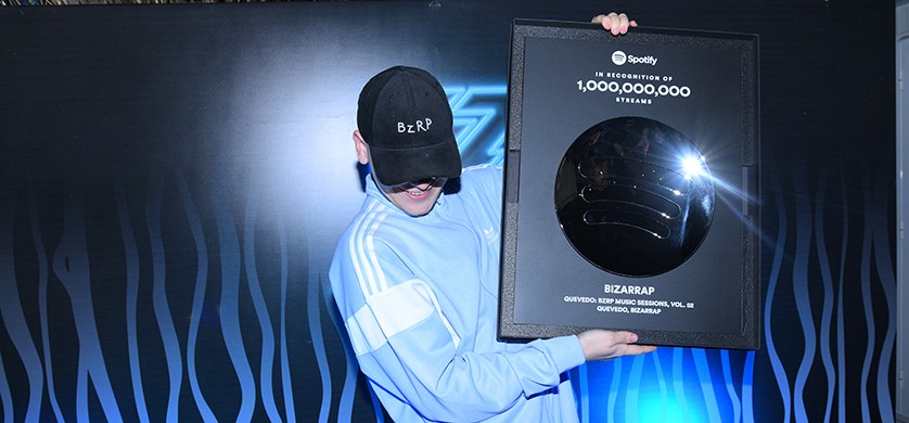 Spotify rinde homenaje a Bizarrap por su Session con Quevedo