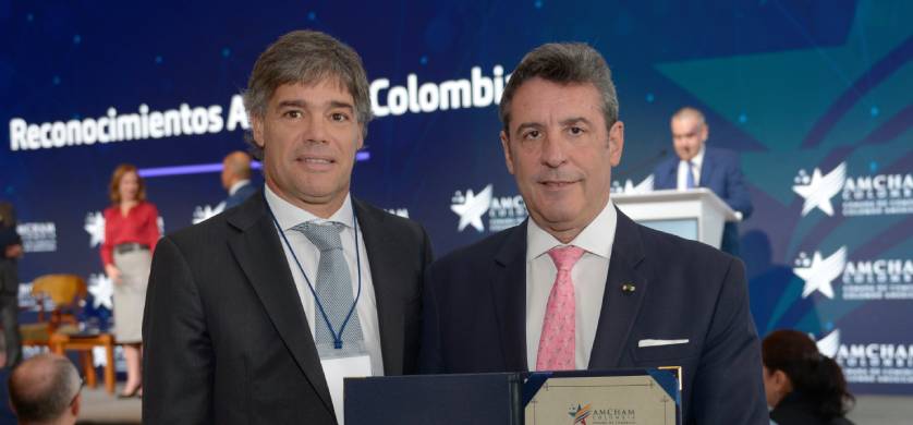 Cumbre académica de AmCham Colombia distinguió a Vrio Corp por su aporte a la educación en el país