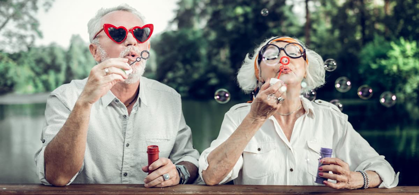 Baby Boomers: qué, cómo y cuánto consumen los mayores de 55 años