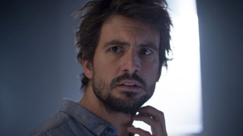 Llega a AXN “Einstein”, el genio rebelde que esta época necesitaba