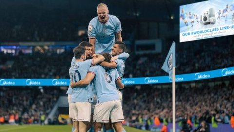 Midea y el Manchester City continúan con su alianza global