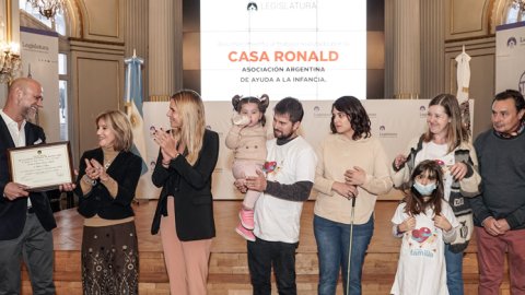 La legislatura porteña reconoció a la Casa Ronald McDonald