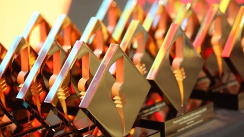 EssenceMediacom nombrada Red de Agencias del Año en el Media Global Awards