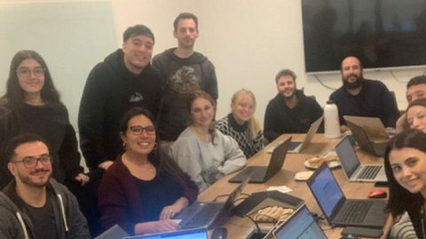Grupo Perfil presenta sus novedades en TV y Radio en Starcom