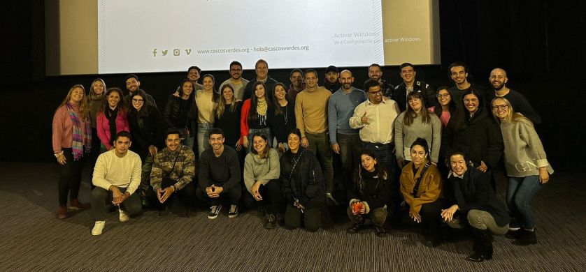 Dentsu afirma su compromiso en el cuidado del medio ambiente junto a Cascos Verdes