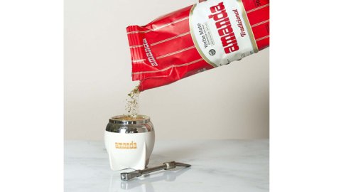 “Los que aman el mate”, la nueva campaña de Amanda