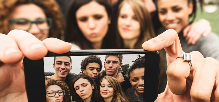 ¿Qué temas mueven a la GenZ y a los Millennials?