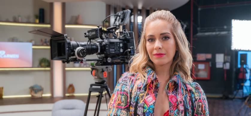 E! Entertainment anuncia el nuevo ciclo “Con Carmen”