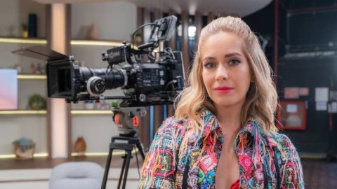 E! Entertainment anuncia el nuevo ciclo “Con Carmen”
