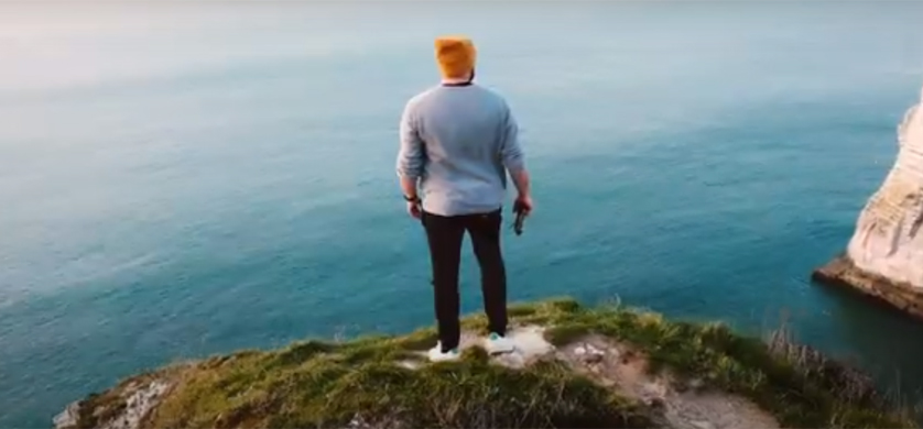Gyps presenta "Hilo Rojo": su primera campaña para Travel Services