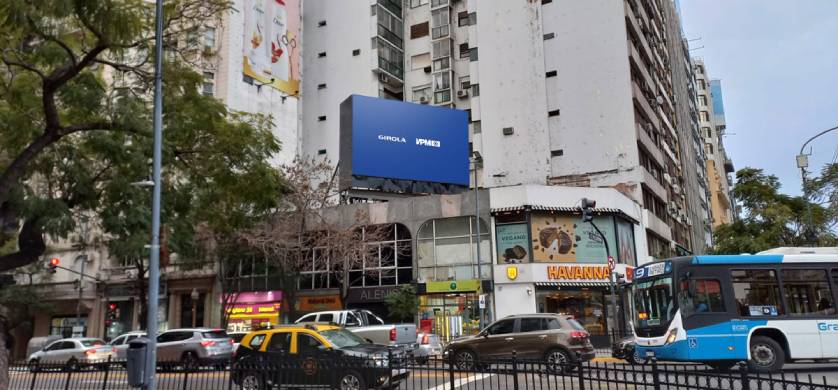 Girola y VPM presentan una nueva pantalla led en 9 de Julio y Santa Fe