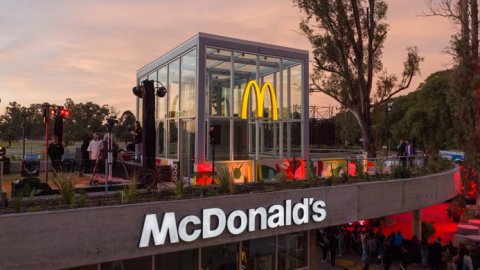 Un McDonald's único en la región abriò sus puertas en Rosario