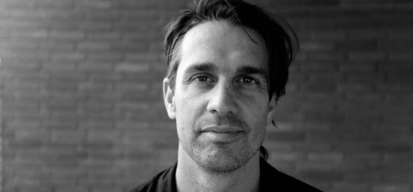 Poster suma a Rafael Quinto como nuevo director