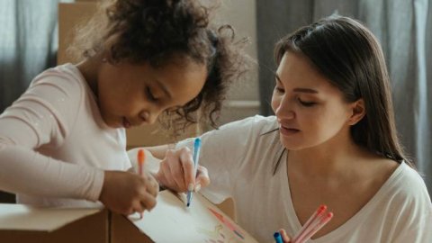Nuevas maternidades: ¿Cómo el marketing debe adaptarse a los hábitos de consumo para el Día de la Madre?