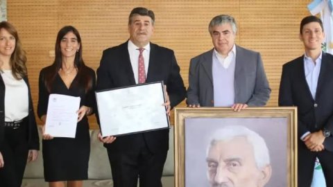 La Legislatura distinguió a Diario Los Andes por su 140° aniversario