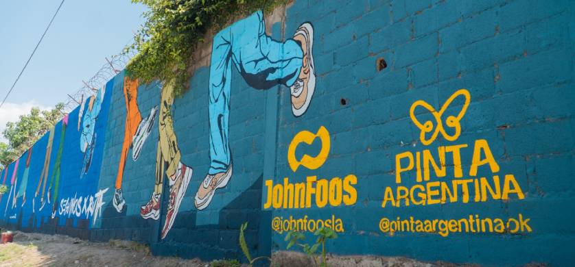John Foos inauguró un mural de más de 300 metros en Yerba Buena