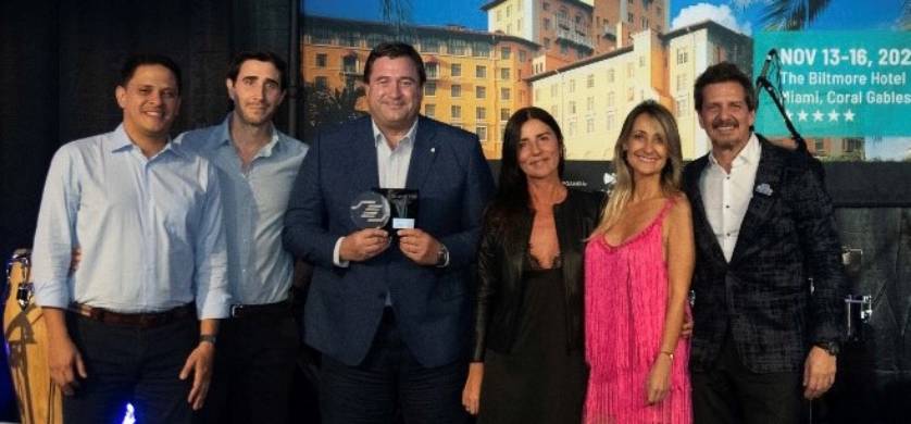 Latcom presentó las principales soluciones en OOH, DOOH y programática para 2024