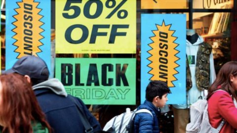 Mega Sales Reveladas: Cómo las marcas pueden dominar las grandes rebajas de fin de año