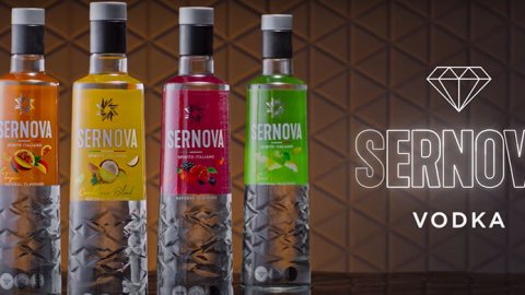 "Lo mejor de los veranos vive en Sernova", la campaña de Sernova Vodka