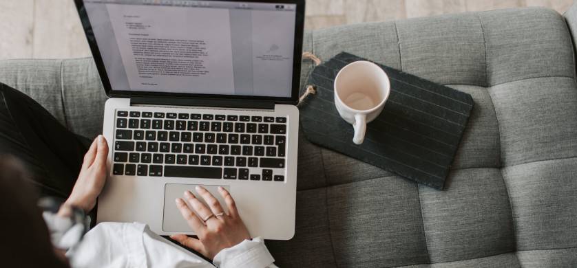 Encuesta de Latam Intersect PR: IA, Redes Sociales y los estilos de trabajo híbridos en periodistas argentinos