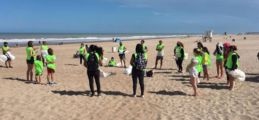 Limpieza de playas: la iniciativa que propone VEA para crear conciencia sobre el manejo de los residuos 