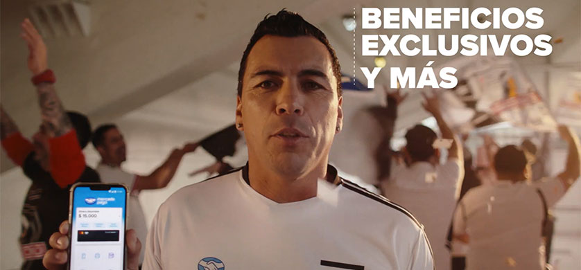 Chile: Esteban Paredes protagoniza la nueva campaña de Super y Mercado Pago