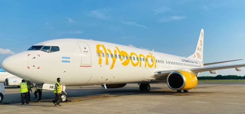 Flybondi celebra su sexto aniversario con regalos para 6.666 personas por día