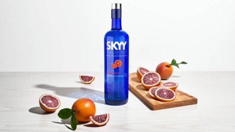 Skyy lanzó "Blood Orange", su nuevo saborizado