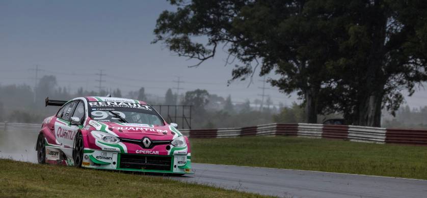 La Caja sponsorea a la escudería Renault en el TC2000