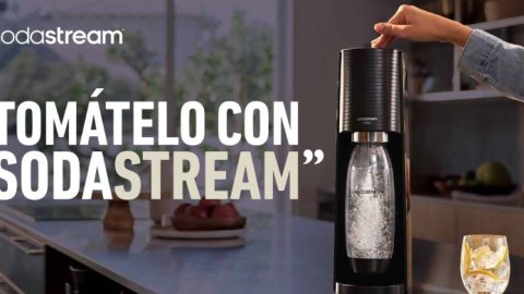 “Tomátelo con Sodastream”, la campaña para contestarle a la competencia en Vía Pública