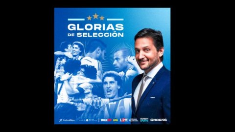 Glorias de Selección muestran sus tesoros con Germán Paoloski en Futbol Sites
