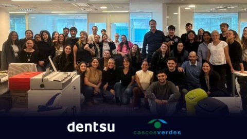 Dentsu y Cascos Verdes promueven un mundo sustentable con taller de compostaje