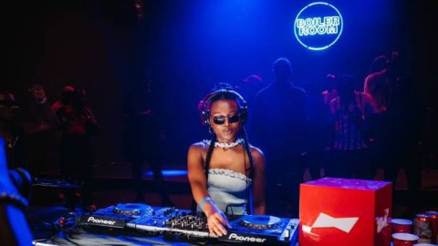 Budweiser trae a los fanáticos de la música electrónica el “Boiler Room”
