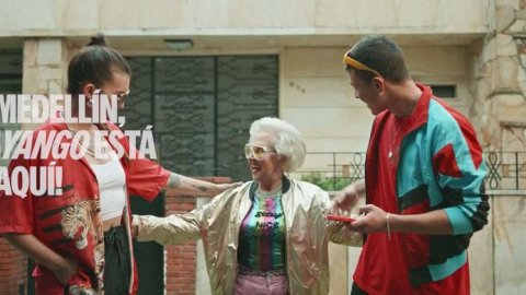 “Concierto Disco”, la segunda parte de la campaña de Archer Troy para Yango