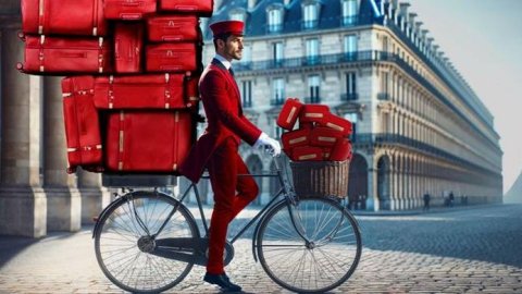 Pencil de Brandtech crea una de campaña de IA para Lancel