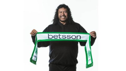 René Higuita es el nuevo nuevo embajador de Betsson