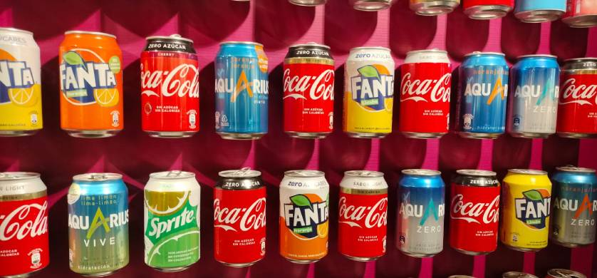 España: Coca-Cola lideró la inversión publicitaria del sector "Bebidas Refrescantes" en 2023
