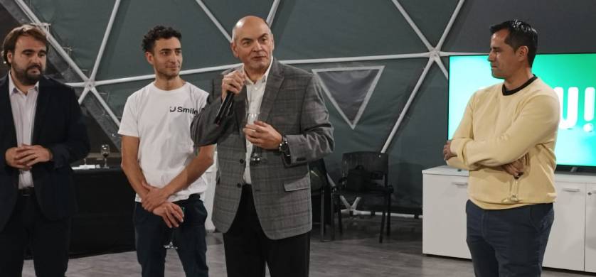 La Experiencia de Cliente vivió una noche futurista de la mano de WOW!CX, Smile y Wise CX