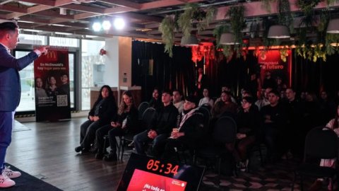 “Desbloqueá tu futuro”: la jornada de Arcos Dorados para el empleo joven