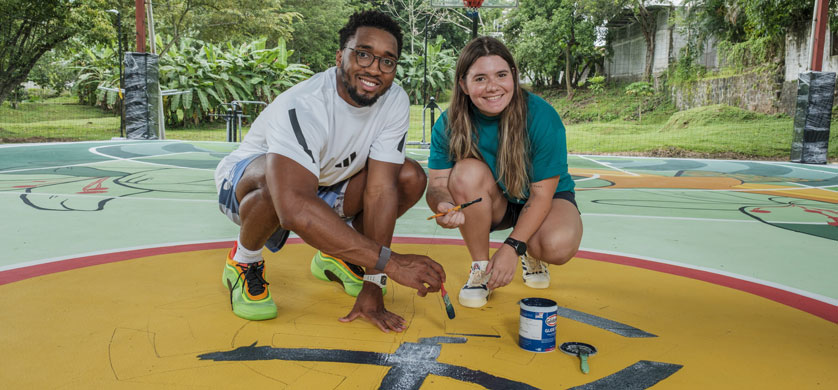Adidas y Newcycle presentan la nueva campaña de Basquet