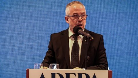 ADEPA reivindicó el valor de los medios ante referentes del oficialismo y la oposición