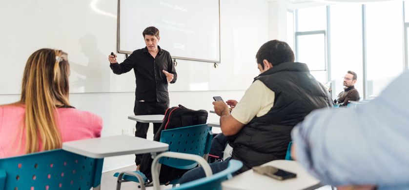 Digital Ad Expert lanza una nueva capacitación en Marketing e Inteligencia Artificial y ofrece becas para latinoamericanos