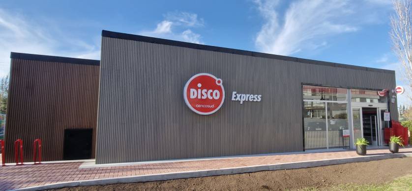 Disco abre su primer local “Express”